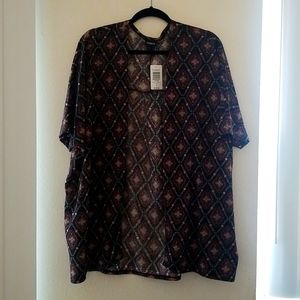 Nwt torrid red diamond print open dolman cardigan. Size 2x. 18-20